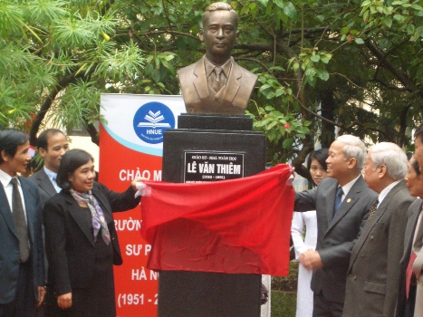 Khánh thành tượng chân dung GS Đặng Thai Mai và GS Lê Văn Thiêm